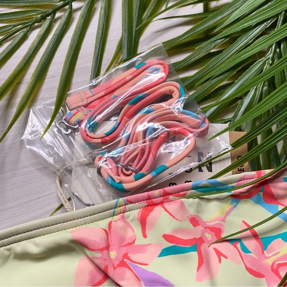 Billabong Lost in Daydreams Tropical Summer Tube Bikini Top | Maui Rider Bottoms - Picture 7 of 14